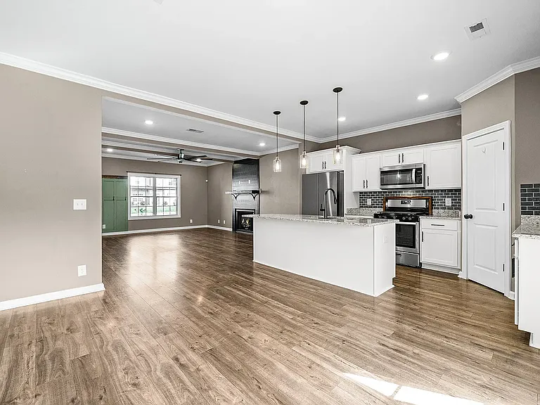 1483 Kingbird Dr — Photo 31