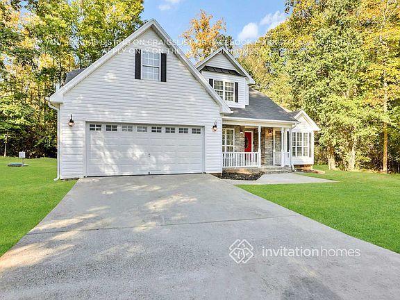 2nd image of 70 Carrington Hls