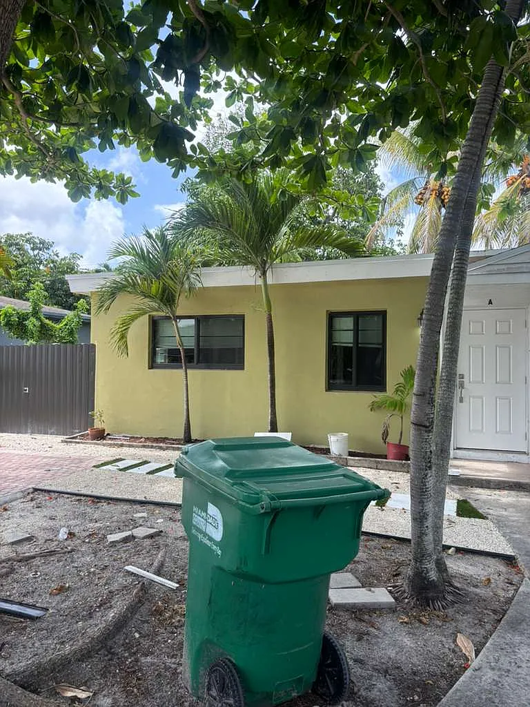 1 bed, 1.0 bath, 800 sqft, $2,000 — Photo 1