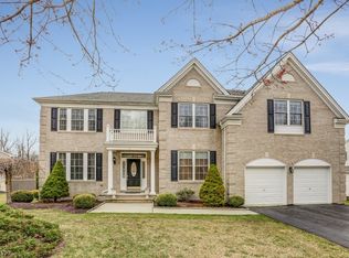 14 Chestnut Way, Flanders, NJ 07836