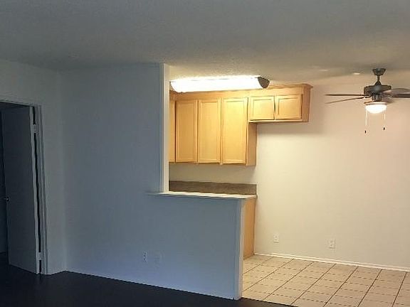 4th image of 8744 Etiwanda Ave APT 14
