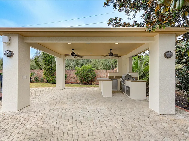 1502 Ashbury Park Ln — Photo 7