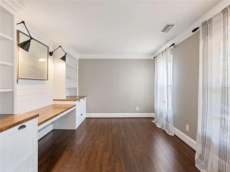 3965 Hamilton View Way — Photo 6