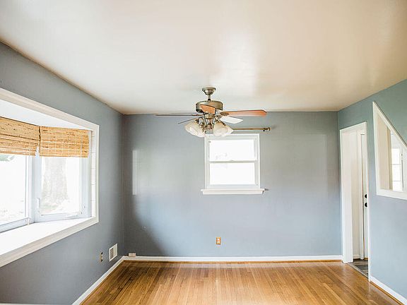 4th image of 619 E Augusta Ave
