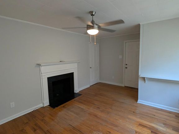 4th image of 715 Miller Dr