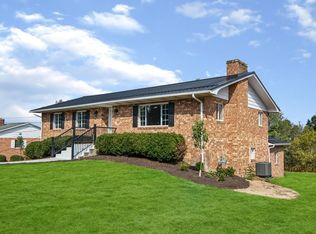 464 Mayapple Trl, Lewisburg, WV 24901