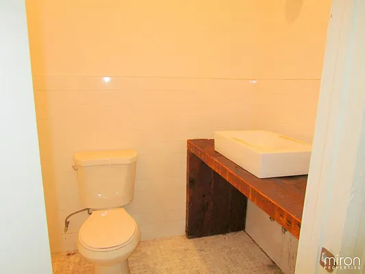 Rented by Miron Properties | media 20