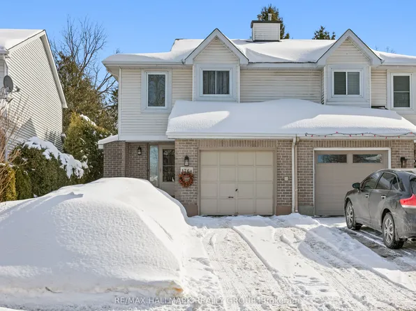 176 Sherway Dr #A, Ottawa, ON K2J 1W7