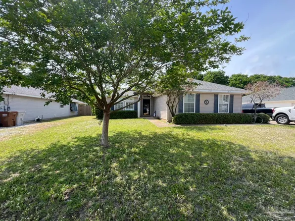1545 Oakhill Rd, Gulf Breeze, FL 32563