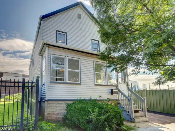 1525 Campbell St, Rahway City, NJ 07065