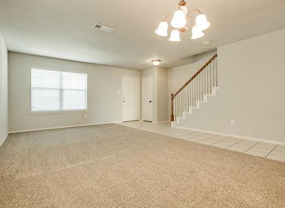3rd image of 13221 Padre Ave