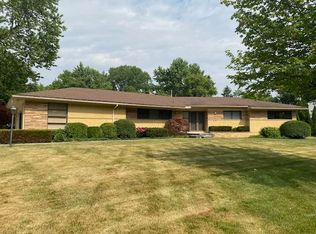 2796 Avonhurst Dr, Troy, MI
