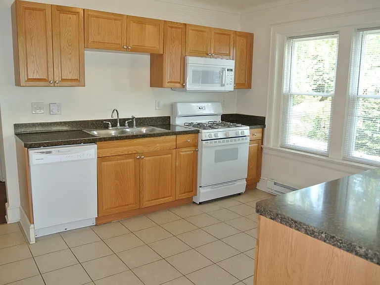 41 Prospect Terrace 27 Stevenson — Photo 150