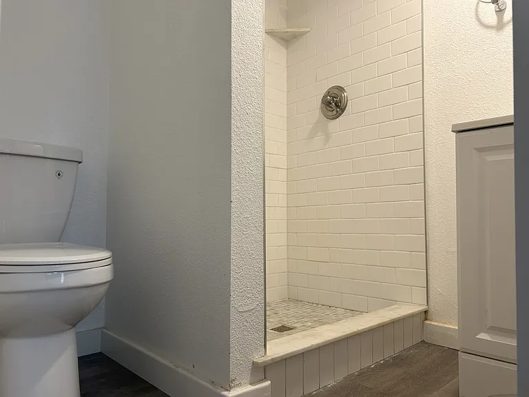 1249 York St #B2 — Photo 7