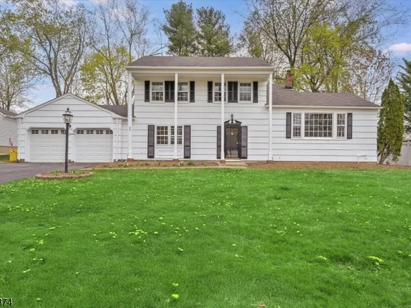 22 Farrand Dr, Parsippany-Troy Hills Twp., NJ 07054