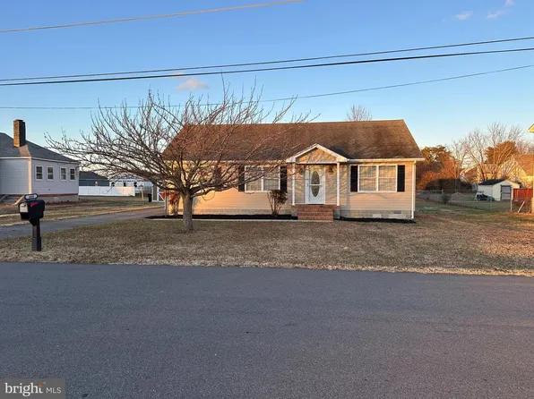 408 Bernard Ave, Greensboro, MD 21639