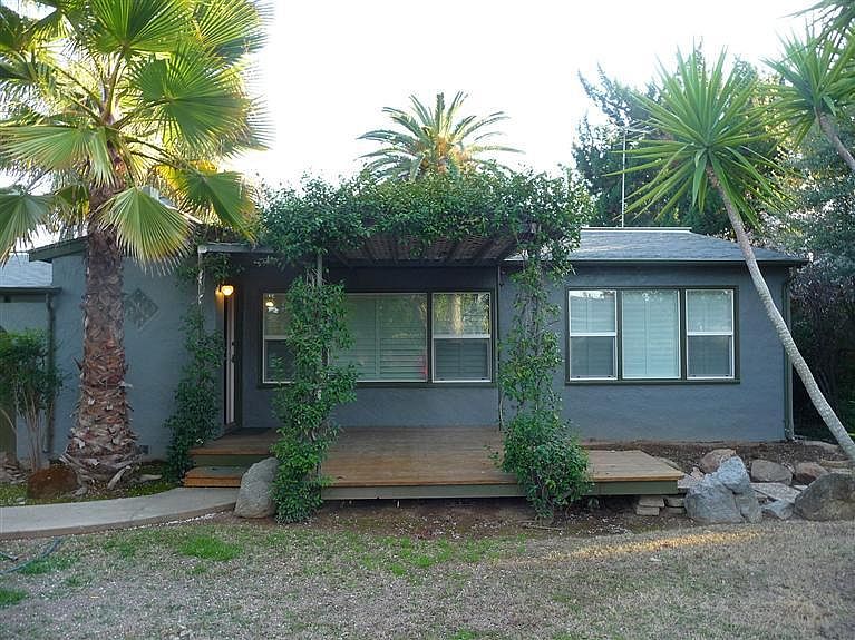 1st image of 942 E Sierra Madre Ave