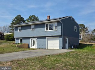 39256 Birch Manor Dr, Mechanicsville, MD 20659