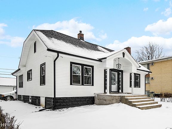 3rd image of 14601 S Des Plaines St