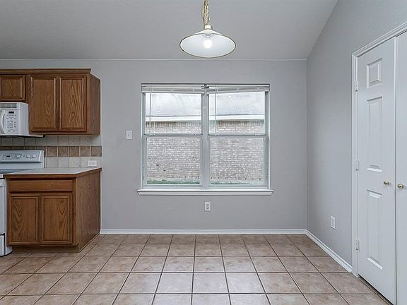 2nd image of 8448 Prairie Fire Dr