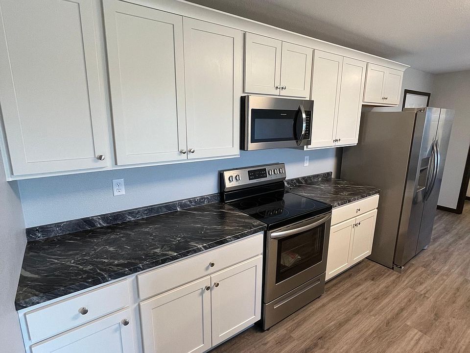 201 N 4th Ave Eldridge IA Zillow