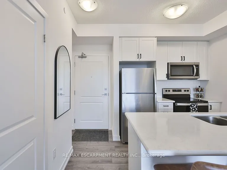 470 Dundas St E #314 — Photo 7