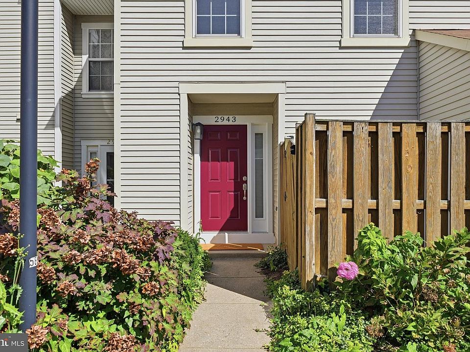 1st image of 2943 McGee Way