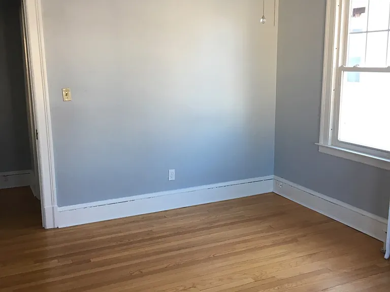 79 Ardmore Rd — Photo 10