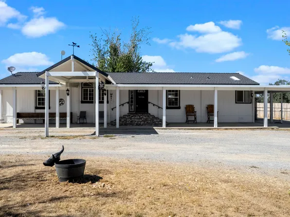 20538 Lynn Hart Dr, Anderson, CA 96007