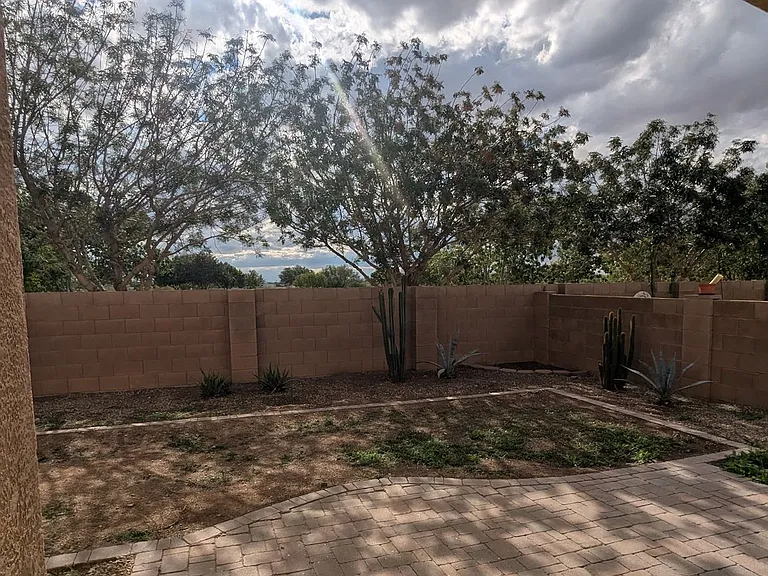 11483 W Magic Song St — Photo 36
