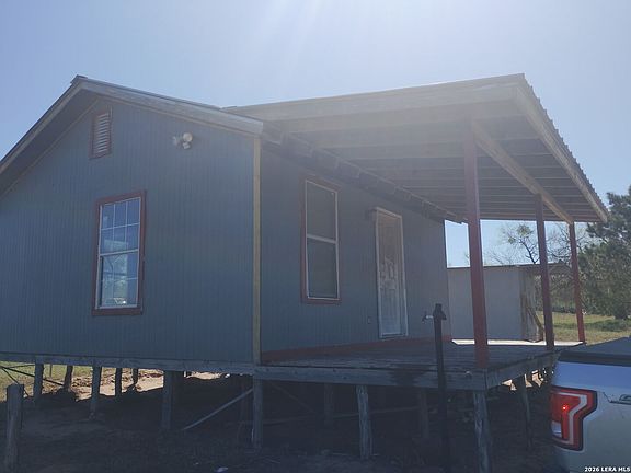 3rd image of 2074 County Road 306