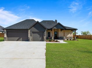 807 Shirley Jean Ln, Collinsville, TX 76233