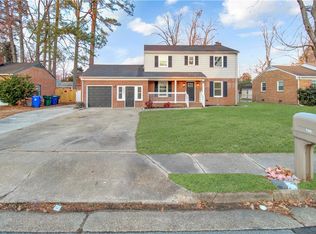 936 Moyer Rd, Newport News, VA 23608