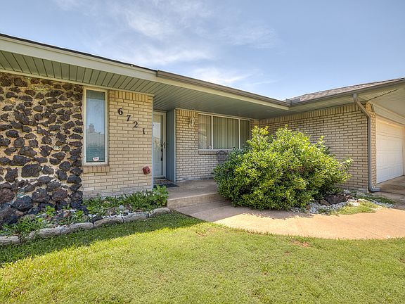 5th image of 6721 Saint Marys Cir