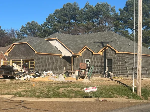 701 Cardinal Dr E, Wynne, AR 72396