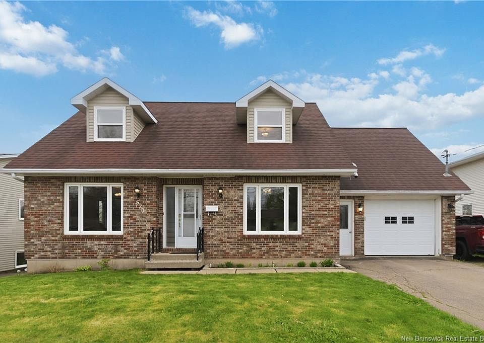 1st image of 570 McLaughlin Dr
