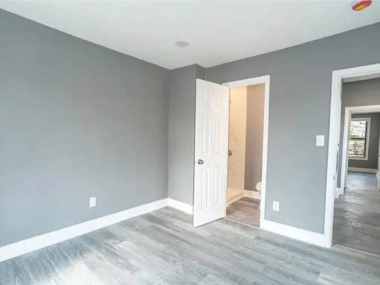 Master bedroom with 2nd bathroom