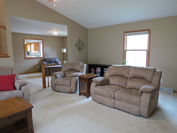4th image of 4665 Stone Haven Ct