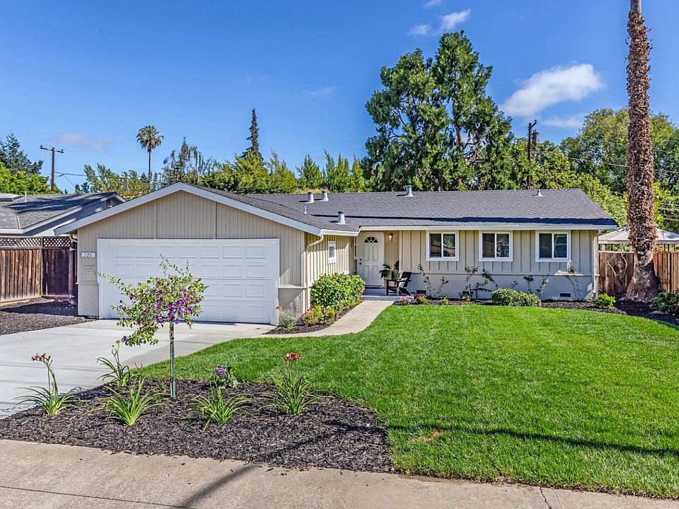 1st image of 730 Cuesta Dr
