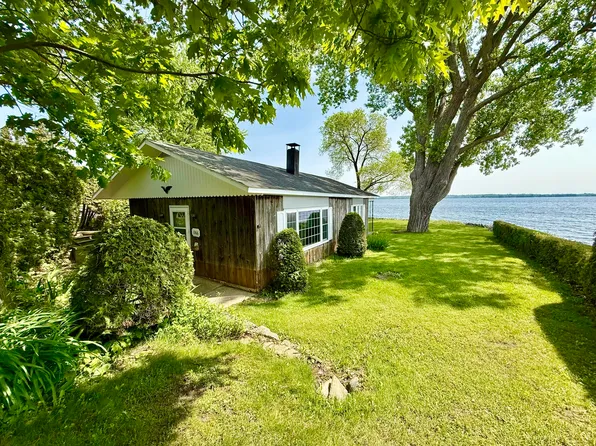 1366 Lake Shore Rd, Chazy, NY 12921