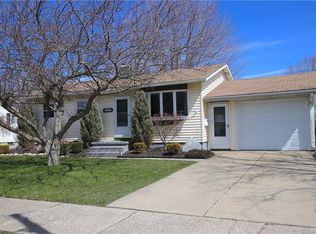 260 Willowbend Rd, Tonawanda, NY 14150