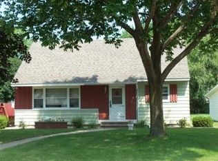 4021 Riverview Dr, La Crosse, WI 54601