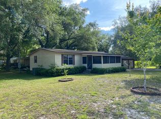 405 SW Laura St, Mayo, FL 32066