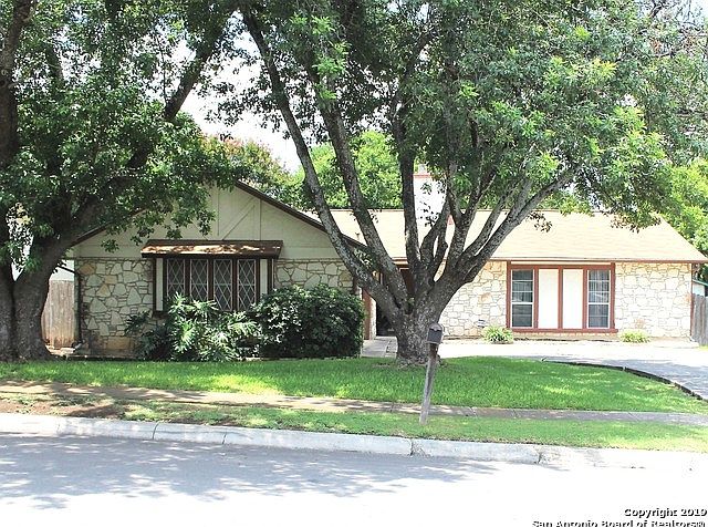 1st image of 5143 Hacienda Dr