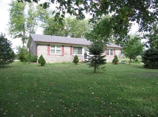 734 Ridgeview Dr, Shepherdsville, KY 40165