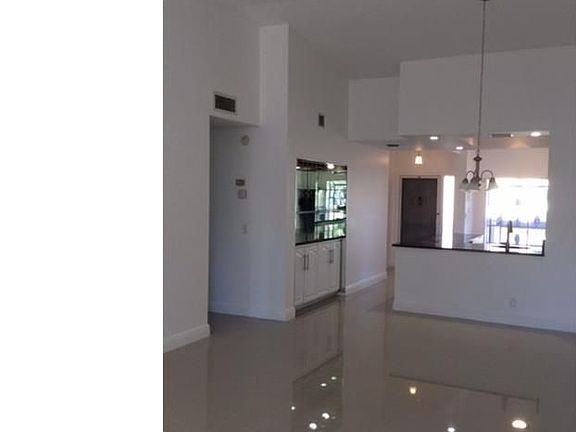 4th image of 1961 SW 15th St APT 84