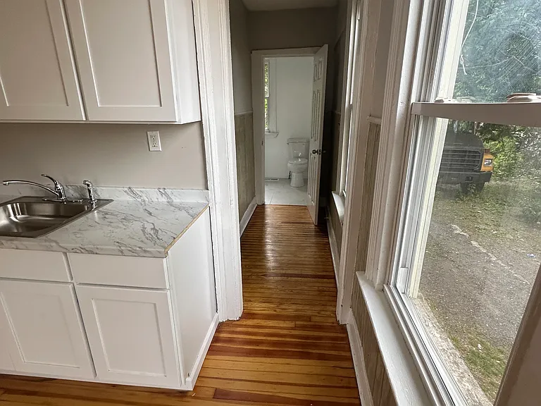 508 Dixwell Ave #1 — Photo 16