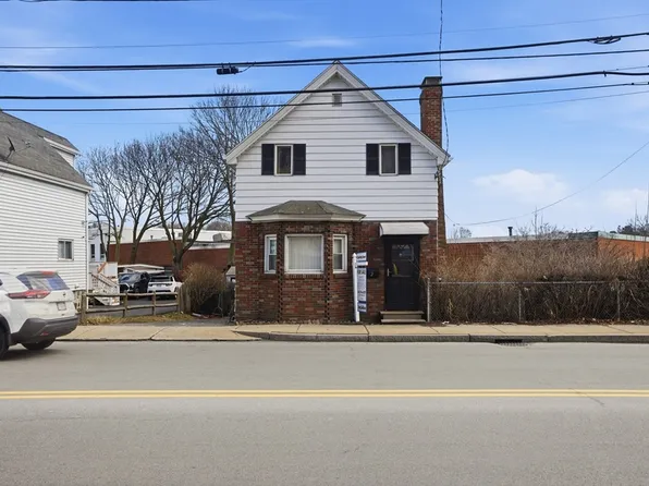 12 Boston St, Lynn, MA 01904