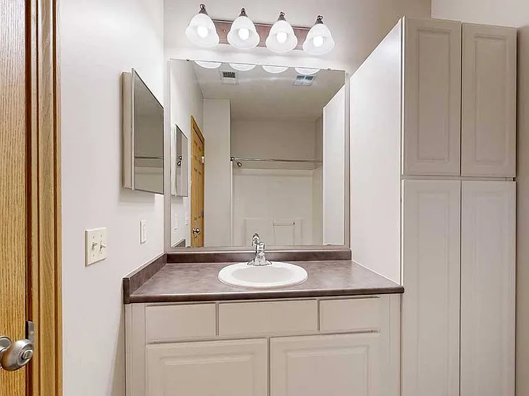 Stone Creek Villas — Photo 116