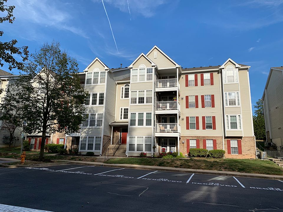 2nd image of 6320 Bayberry Ct Unit 904